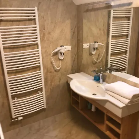 Pod Lomnickym Stitom - 105m2 Апартаменты *