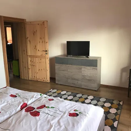 Pod Lomnickym Stitom - 105m2 *