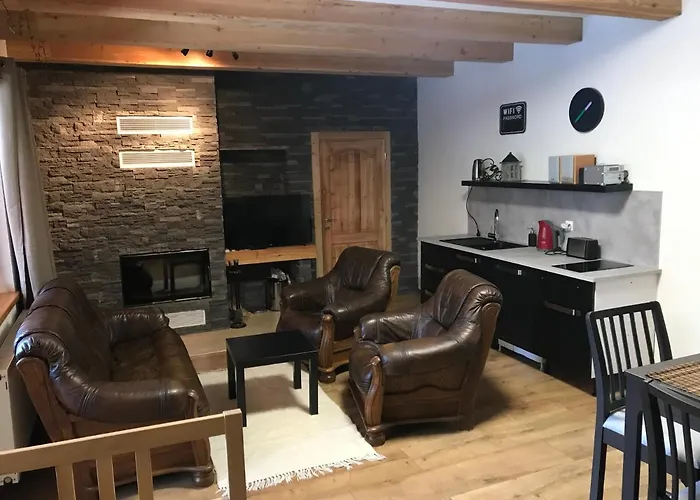 Pod Lomnickym Stitom - 105m2 Lägenhet Tatranská Lomnica